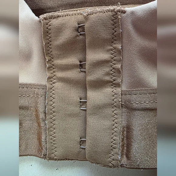 ThirdLove Nude and Tan Wireless Sports Bra - Picture 4 of 11